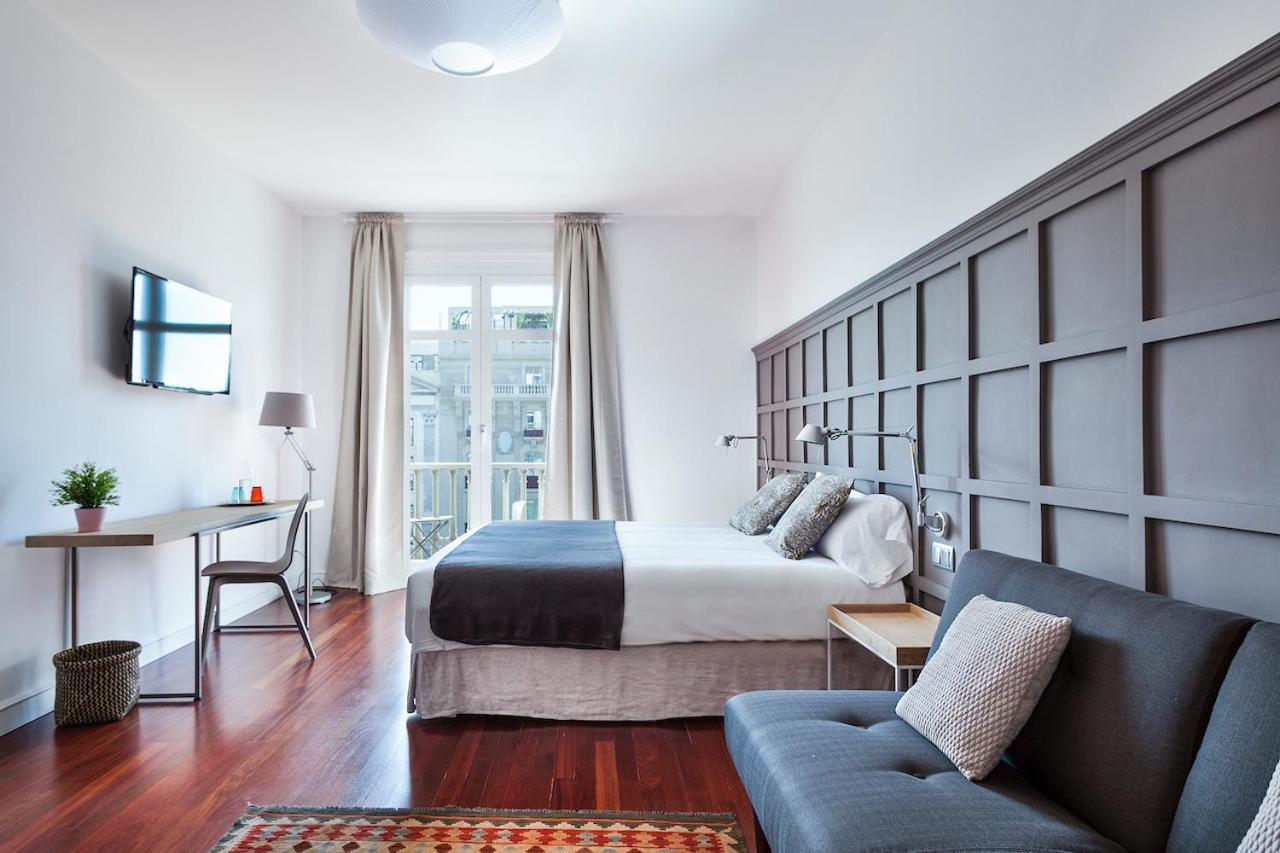 Ferienwohnung Milton House Gran Via Barcelona Exterior foto